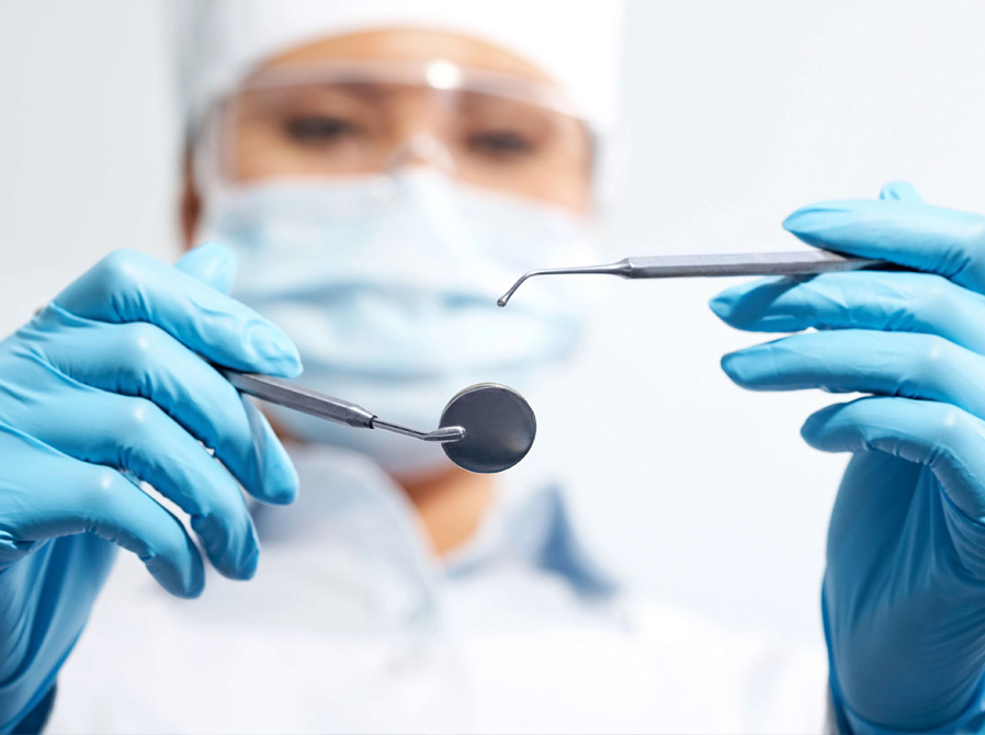 Когда идти к стоматологу