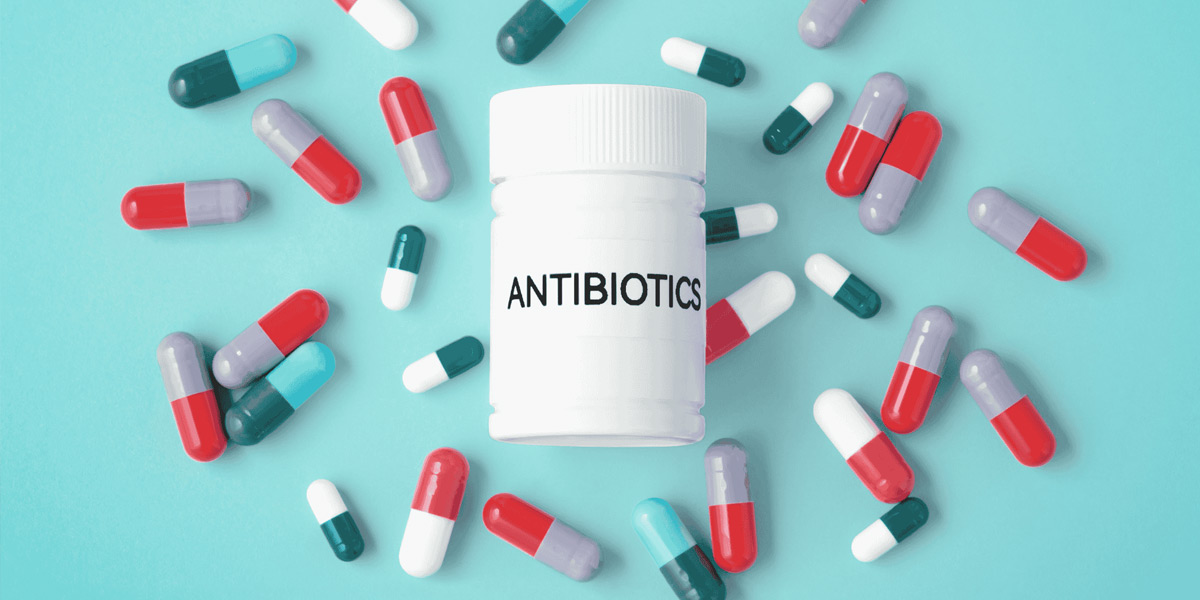 Антибиотики в стоматологии: разумный подход
