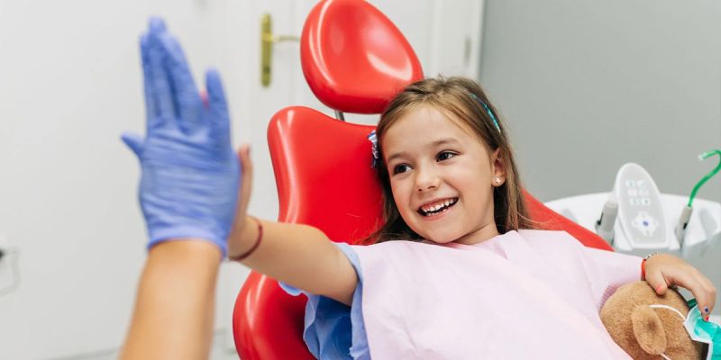 Лечение зубов детям – информация для родителей