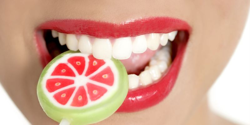 Какие продукты вредны для здоровья зубов?